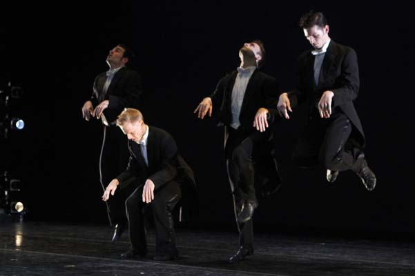 Cloven Kingdom - Paul Taylor Dance Co.